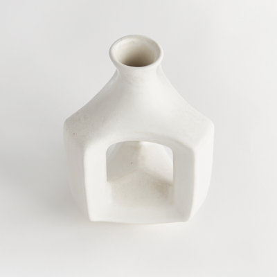 Sonya Handmade Clay Table Vase