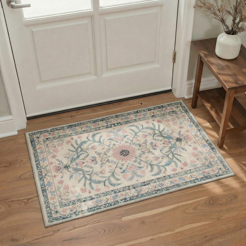 Lorelei Floral Machine Washable Beige / Pink Indoor Area Rug with Non-Slip Backing, Round 5'