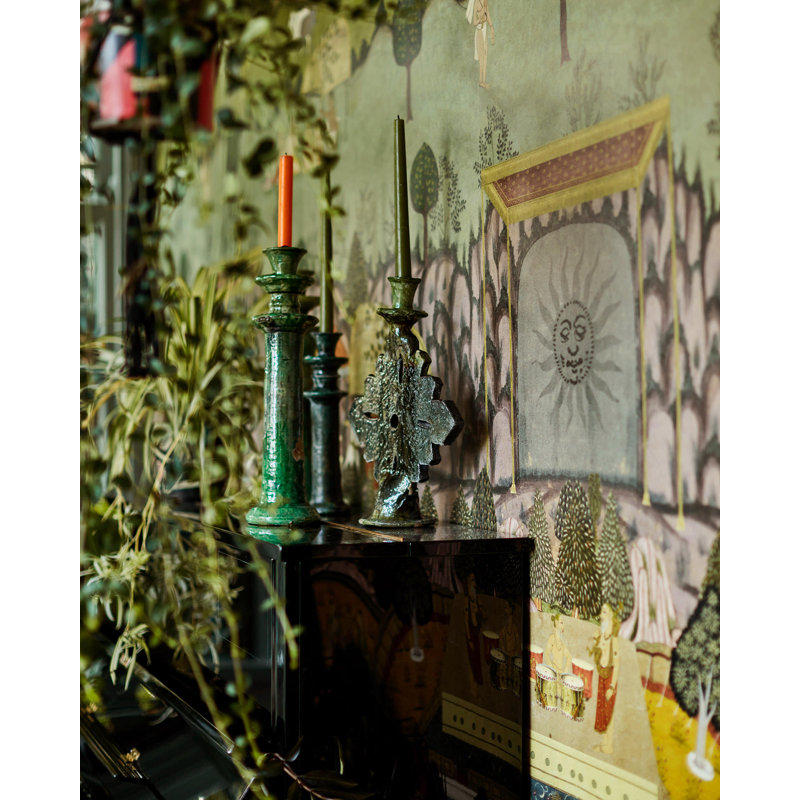 Woodstock Lifestyle Wallpaper Roll