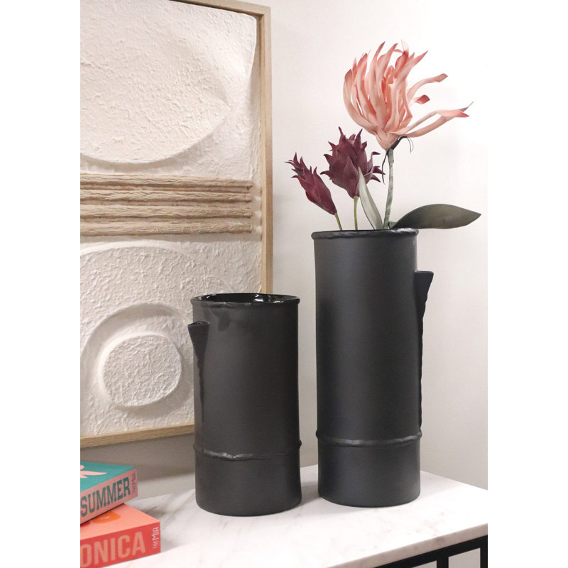 Elegant Black Ceramic Vase, 7.5 x 6.3 x 12.2 inches | 100% High-Quality Ceramic | Perfect for Home Decor, Office Spaces, and Floral Arrangements | Stylish and Durable Design, Ideal for Any Room