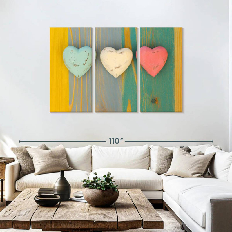 Trois cœurs en bois Hardie, H 48 po x l 74 po