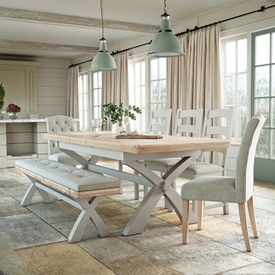 Waldemar Extendable Dining Table