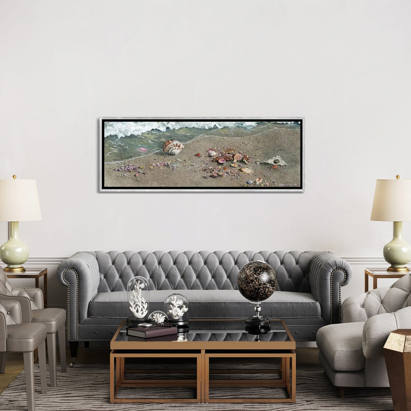 «Detritus» par Maggie Vandewalle - reproduction d'art sur toile, H 20 po x l 60 po x P 1,5 po, Toile encadrée argentée