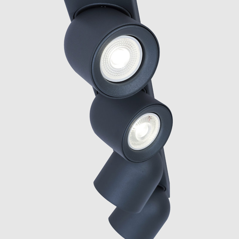 Azniv Spotlight, Grey