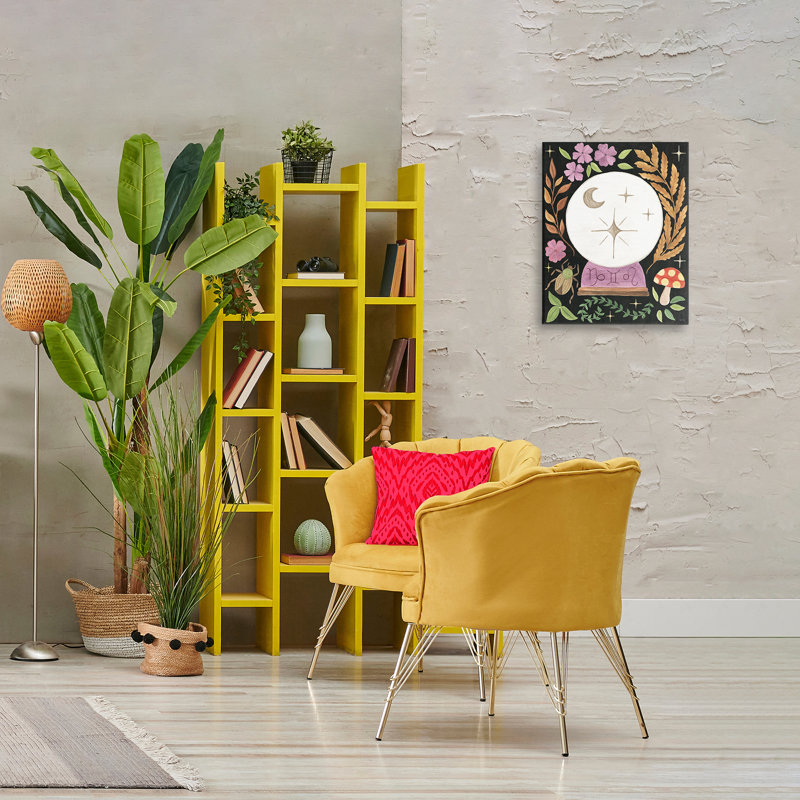 «Spooky Chic Crystal Ball» par Veronique Charron, H 20 po x l 16 po