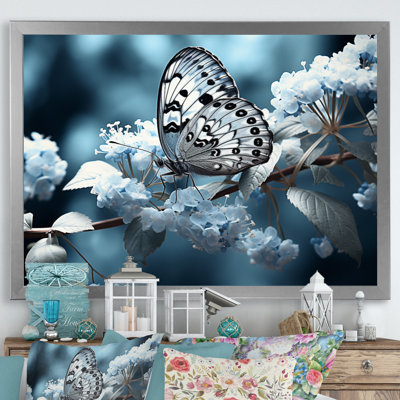 «Reg Blue Butterfly Haven II» sur toile