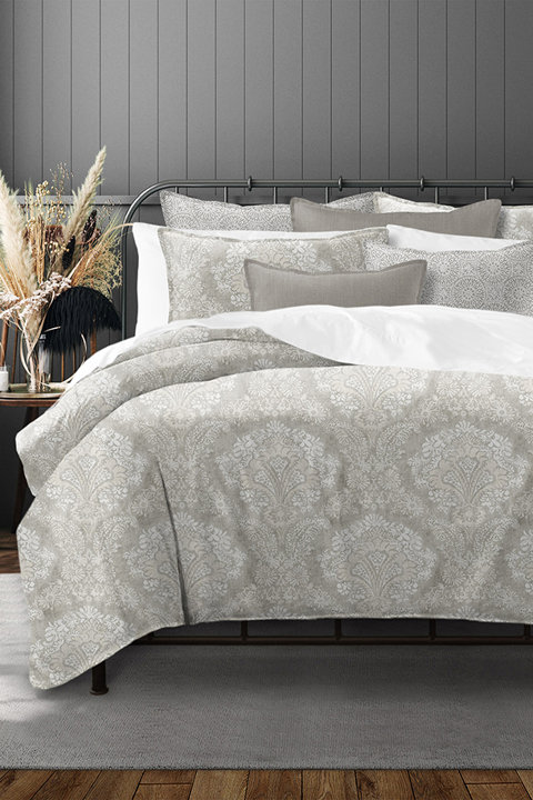 Shop Colcha Linens bedding sets today!