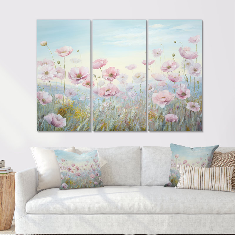 Rose Ranunculus Field In Mountain I - Ensemble de décoration murale Renoncule, Toile tendue, H 32 po x l 48 po x P 1 po