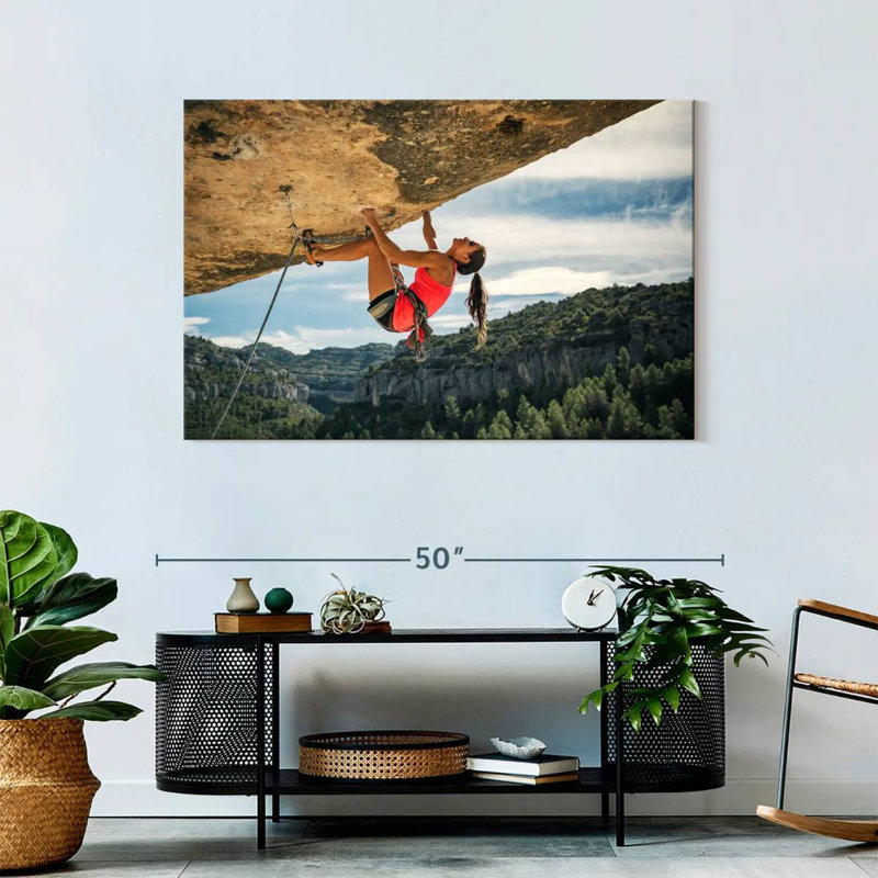 Senne Margalef Rock Climber, 30" H x 45" W
