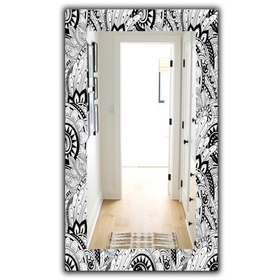 Monochrome Mirror
