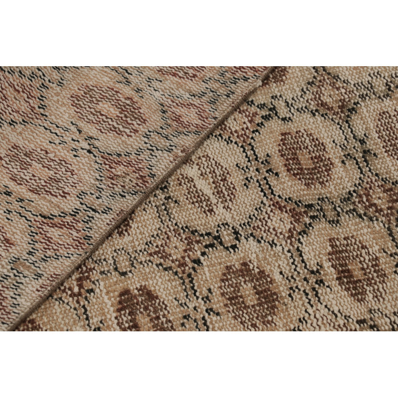 Vintage Distressed Runner Rug, Beige-Brown Allover Geometric Motif – Rug & Kilim