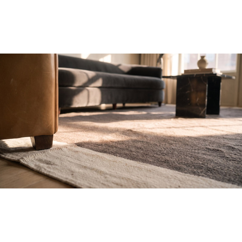 Minimalist Antique Native American Navajo Rio Grande Rug