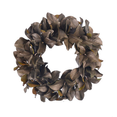 30" Handcrafted Magnolia No Holiday Wreath