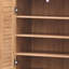 Armoire à chaussures polyvalente avec des caractéristiques avancées pour la vie organisée-393257855