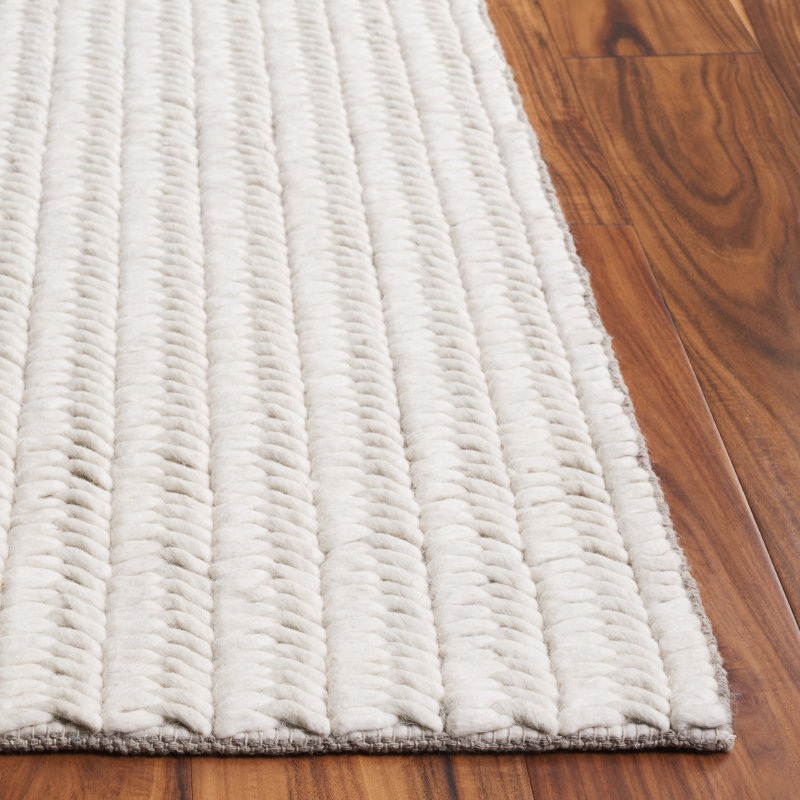 Tapis ivoire Finnick 707, Rectangle de 5 pi x 8 pi