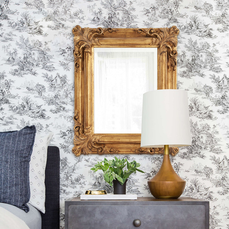 Accent Mirror, Gold