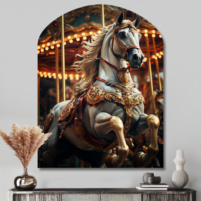 Carousel - Carousel Arch Shape Irregular Metal Wall Decor