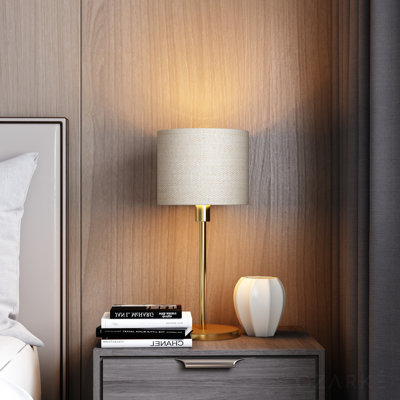 Lampe torchère en métal Nejka