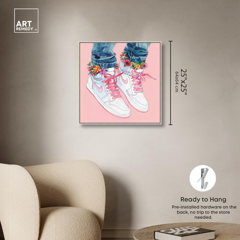 Art mural sur toile Blush, H 25 po x l 25 po, Encadrement argenté