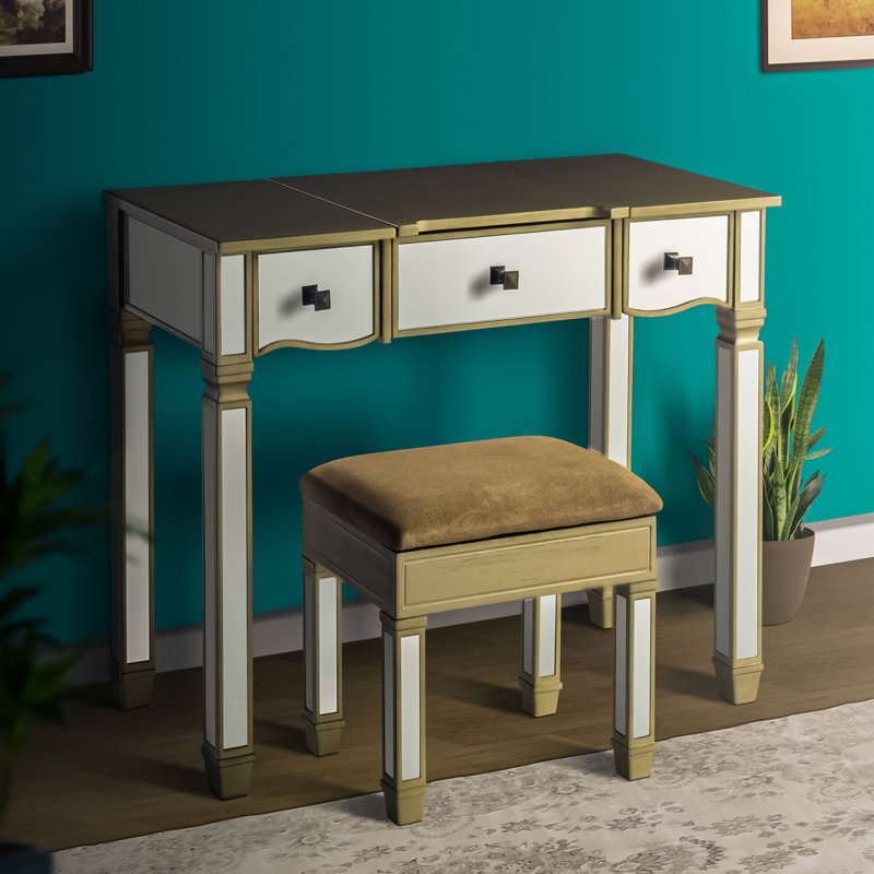 Keanda Vanity