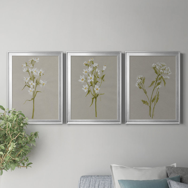 «White Field Flowers I», ensemble de 3 impressions sur toile encadrées, H 18,5 po x l 73,5 po x P 1,5 po, Argent