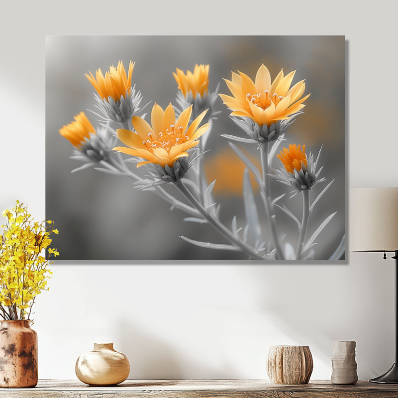 Monstre jaune gris Wonder Thistle - chardon, art mural, H 34 po x l 44 po x P 1,5 po, Métal métal