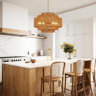 Luminaire lustre en rotin tissé à la main, tambour 6 lumières Boho Farmhouse avec cadre en métal doré pour salle à manger, salon, chambre à coucher ou cuisine