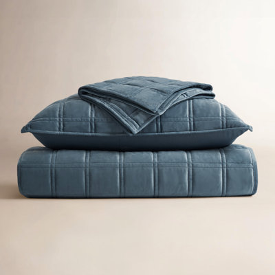 Velvet Quilt Set