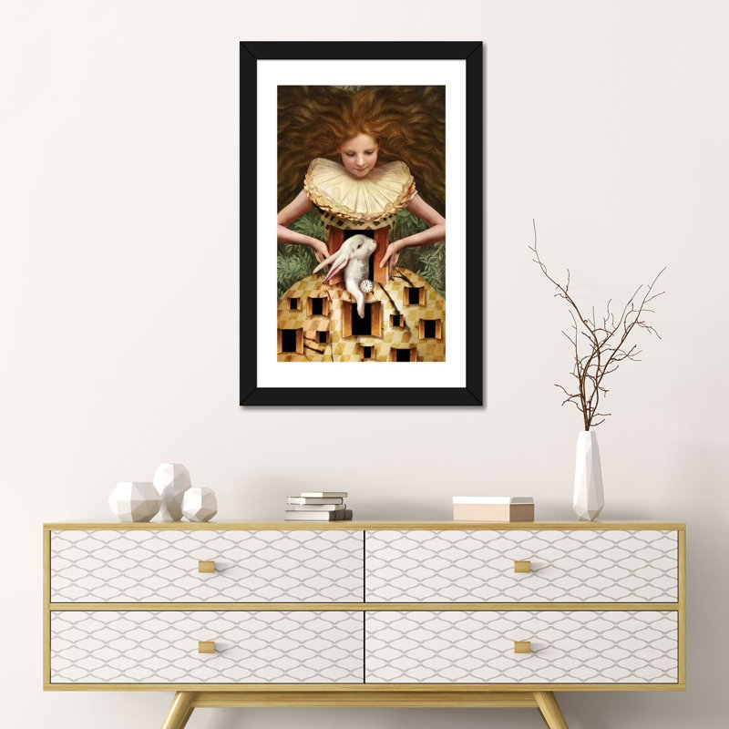 «Hello Alice» par Catrin Welz-Stein - impression d'art graphique, H 24 po x l 16 po x P 1 po, Blanc, Papier encadré noir
