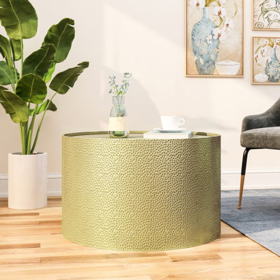 Table basse en métal pour le salon