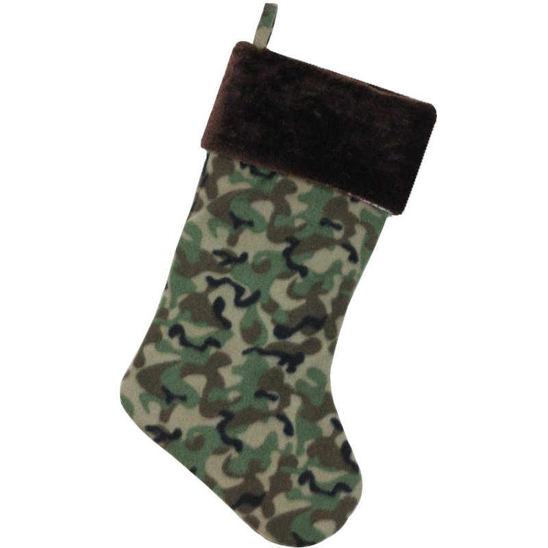Chaussette de Noël 19 po en camouflage brun et vert avec manchette brune