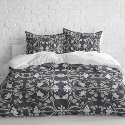 Savanah Comforter Set