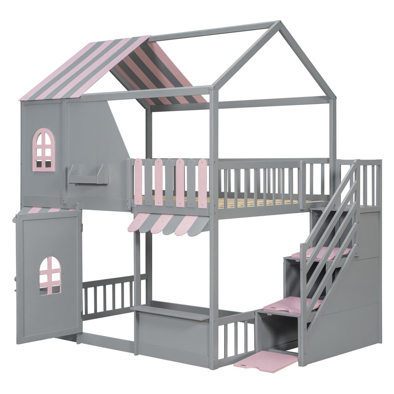 Lit superposé double au dessus d'un lit double avec escalier de rangement et tablettes, structure de lit superposé en bois pour enfants avec maisonnette, toit et porte, marches de rangement et tablettes ouvertes, gris et rose