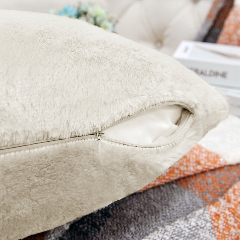 Housse de coussin réversible en fausse fourrure, Taupe
