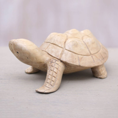 Statue terrapin en bois d’indonésie papa Cece