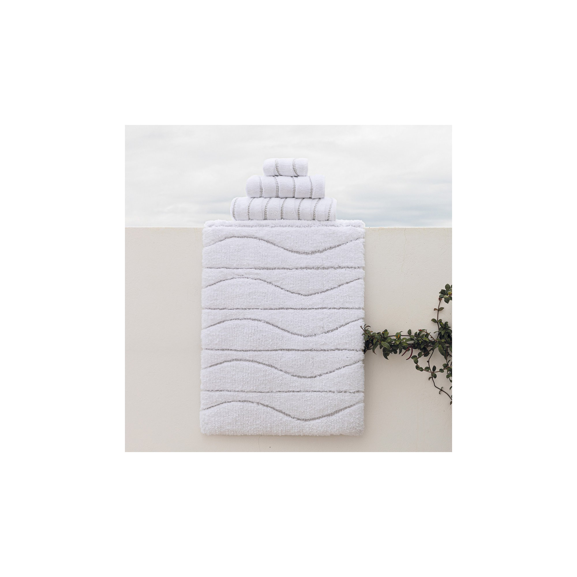 Opera Cotton Blend Non-Slip Bath Rug, 24" W x 39" L, White