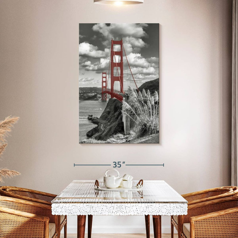 Lilie Red San Francisco Bridge, H 48 po x l 32 po
