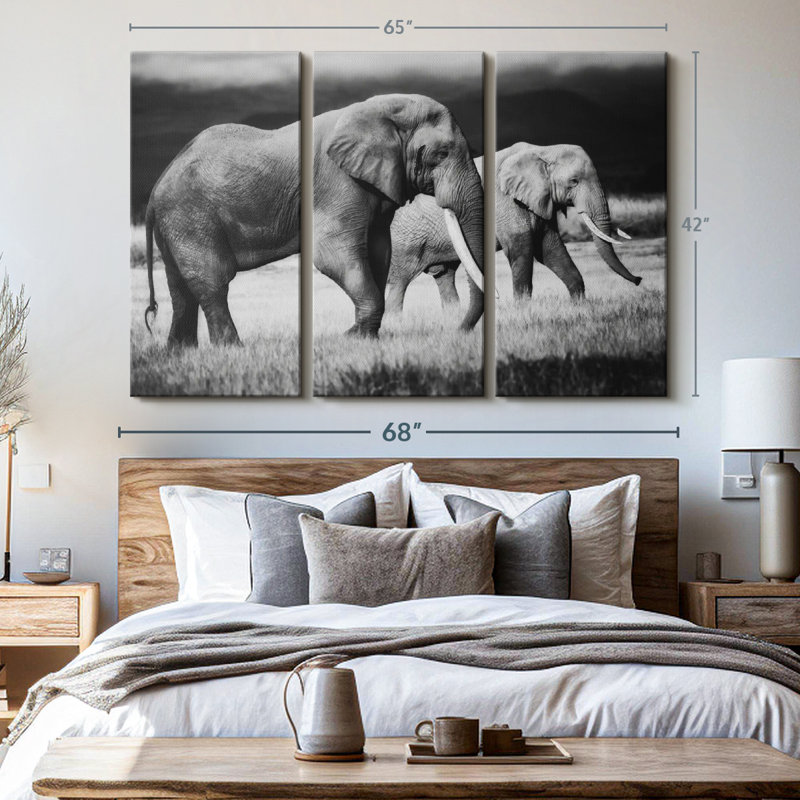 «Grazing Kenyan Elephants» sur, H 42 po x l 65 po