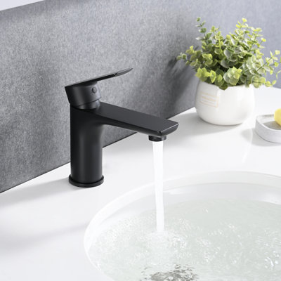 Single Hold Lavatory Basin Sink Faucet