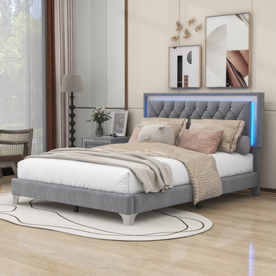 Grand lit tapissier avec lumières DEL Harsukh