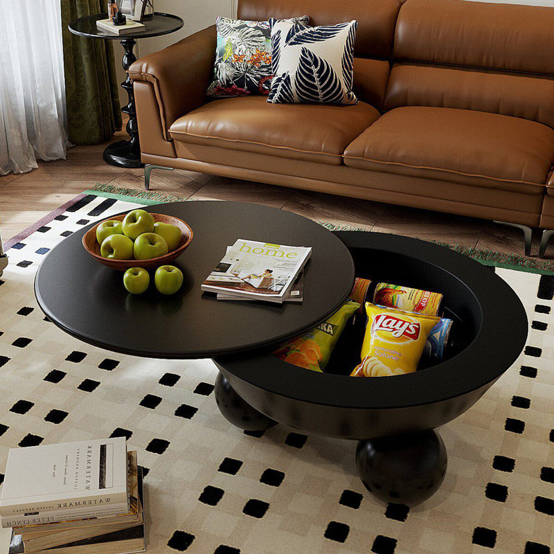 Nordic-style solid wood coffee table.