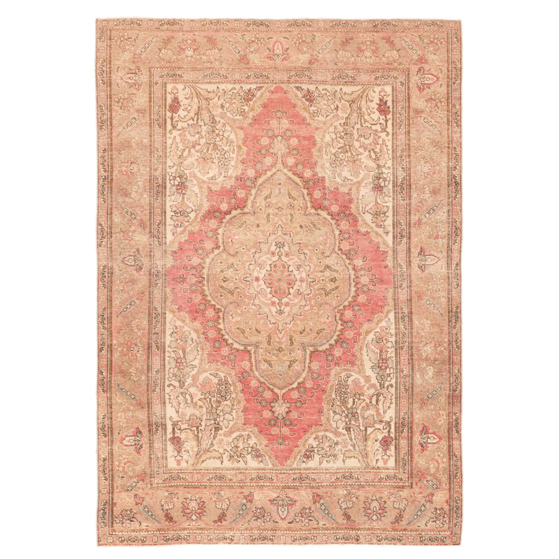 Tapis rouge Antalya 6 pi 4 po x 9 pi 0 po