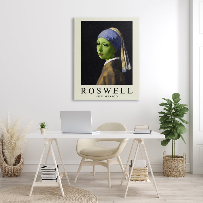 «Funny Alien Girl Roswell», impression sur toile, H 48 po x l 36 po x P 1,5 po