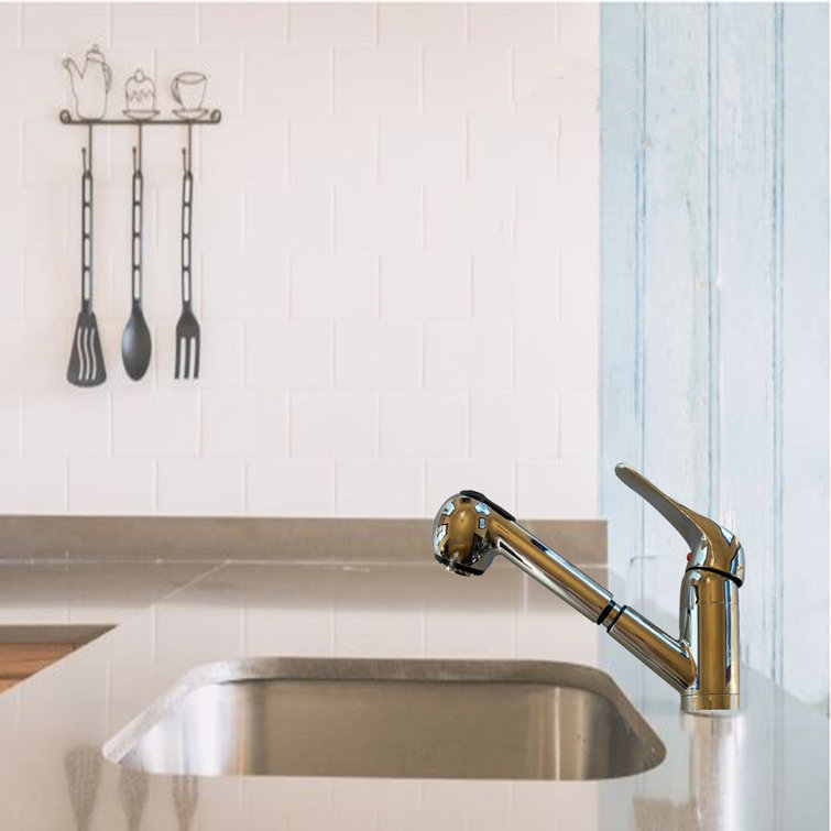 Single Handle Kitchen Faucet In Chrome Finish