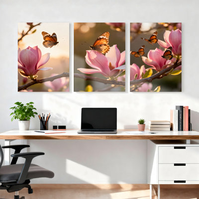 Ensemble de 3 tableaux sur toile tendue représentant des papillons et des fleurs de magnolia rose, pour la décoration du salon et de la chambre à coucher.
