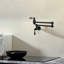 Robinet de cuisine mural-117496328
