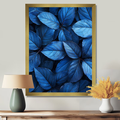 «Midnight Blue Leaves Tranquility I», art mural sur toile à motif floral