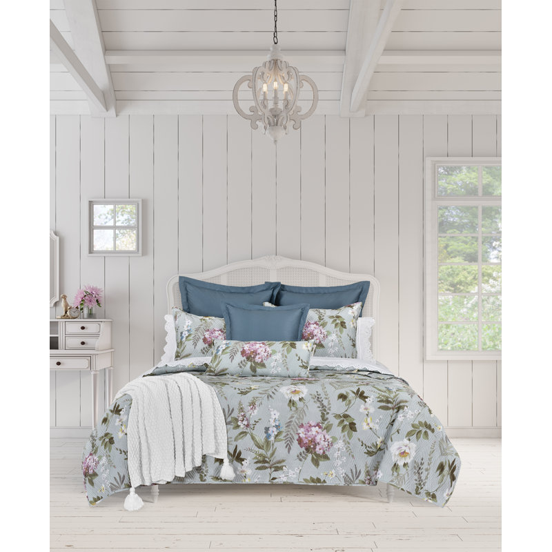 Sakura Quilt Set, Queen Quilt + 2 Standard Shams