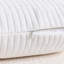 Housse de coussin moelleuse à rayures en chenille douce-111961575-125368473
