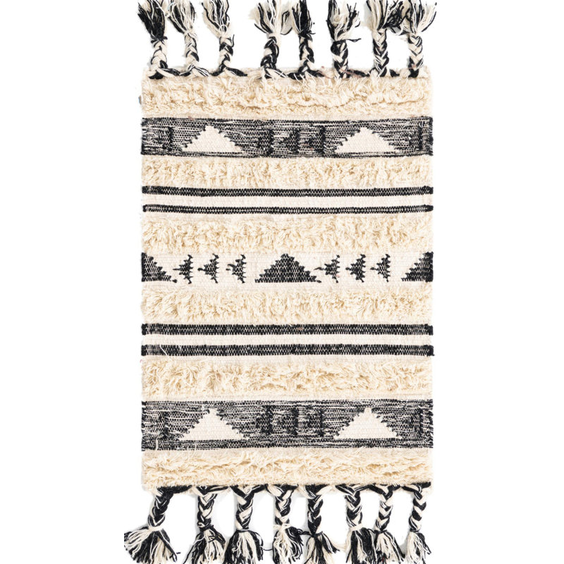 Annunciata Wool Moroccan Indoor Rug, Rectangle 2' x 3'